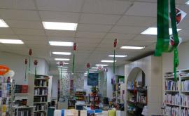 LIBRAIRIE LA CURIEUSE intérieur - Au rendez-vous des Normands