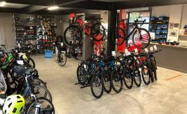 LG BIKE STORE intérieur - Au rendez-vous des Normands