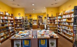 Librairie Le Lotus intérieur - Au rendez-vous des Normands