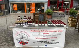 Les Fruits Rouges de l’Estuaire stand - Au rendez-vous des Normands