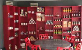 Café Du Port Cherbourg - Epicerie Normande intérieur - Au rendez-vous des Normands