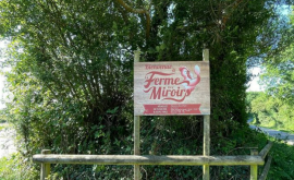 La Ferme des Miroirs entrée - Au rendez-vous des Normands