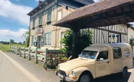 Façade avant restaurant Le Chat Perché