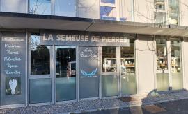 La semeuse de Pierres exterieur - Au rendez-vous des Normands