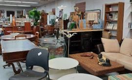 Au Vide Grenier Verneuil-sur-d'Avre intérieur - Au rendez-vous des Normands