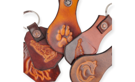 porte clé en cuir avec motifs